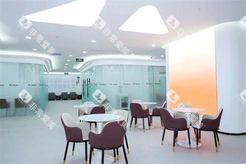 沈阳国信口腔休息候诊区 沈阳国信口腔休息候诊区