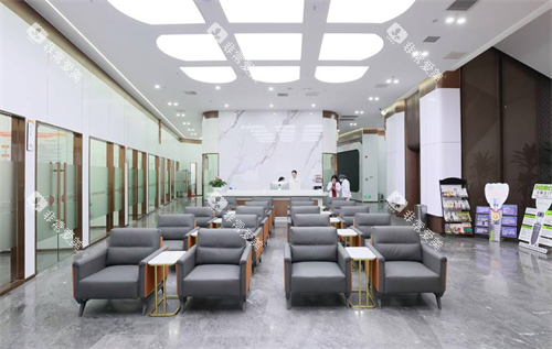 武汉中诺口腔医院等候区