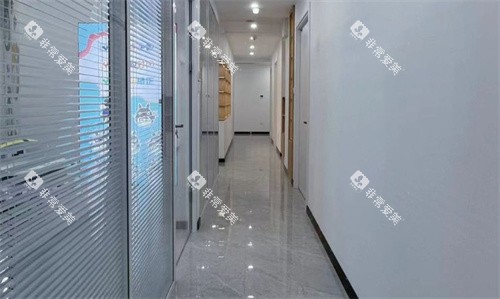 锦州天兴口腔内部走廊