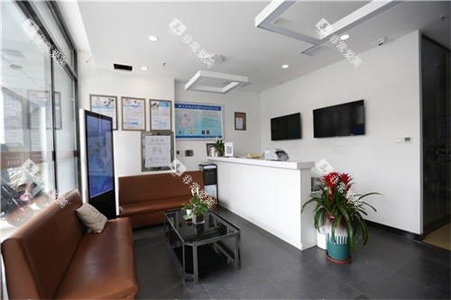 太原恒伦口腔并州路门诊部大厅 太原恒伦口腔并州路门诊部大厅