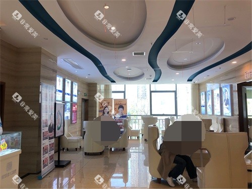 株洲优伢仕口腔医院休息区环境图 株洲优伢仕口腔医院休息区环境图