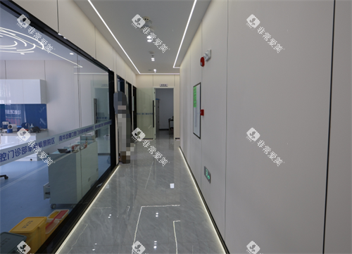 楚雄南华齿健口腔走廊