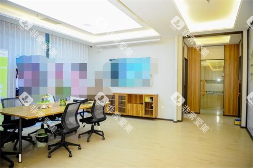 烟台白玉口腔大厅环境 烟台白玉口腔大厅环境