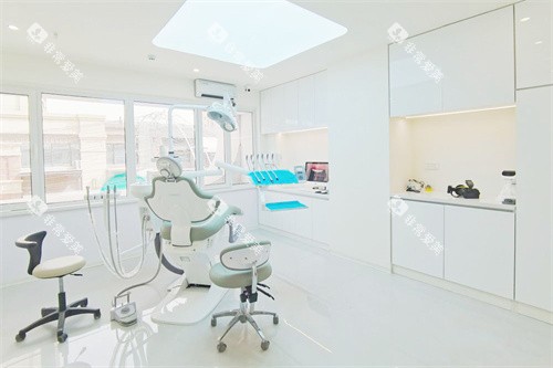 长春微笑国度口腔诊室环境
