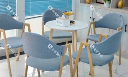 宜昌中汉口腔等待区 宜昌中汉口腔等待区