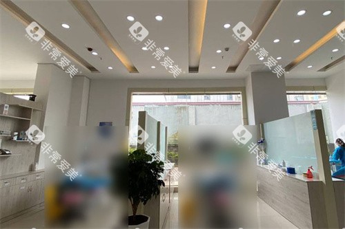 个旧臣康口腔环境