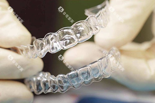 牙齿矫正隐形牙套实物展示
