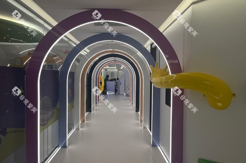 成都布莱梅联合口腔医院环境图