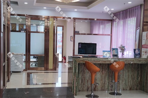 云浮拜伦口腔门诊大厅更换镜头 云浮拜伦口腔门诊大厅更换镜头