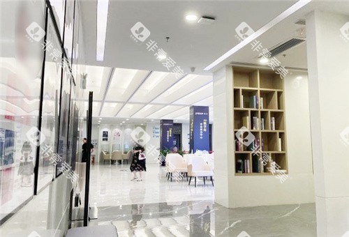 南宁牙博士口腔走廊环境 南宁牙博士口腔走廊环境