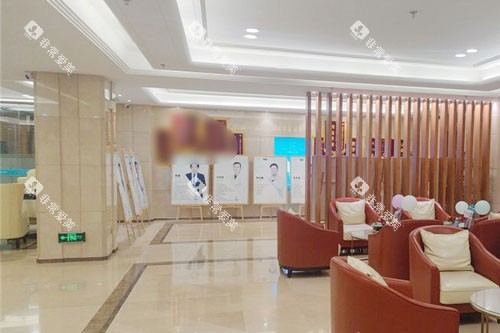 石家庄牙博士口腔医院大厅休息区
