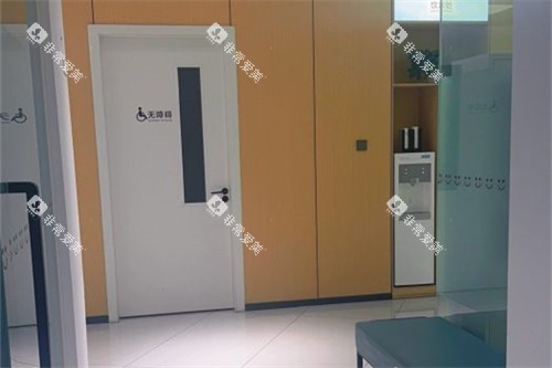 成都团圆口腔高新店环境一角