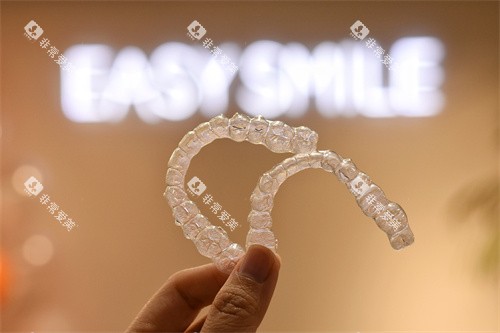 达芬奇隐形牙套外观