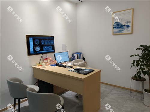 天门刘记牙科咨询室 天门刘记牙科咨询室