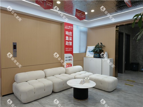 天门刘记牙科三楼前台候诊室 天门刘记牙科三楼前台候诊室