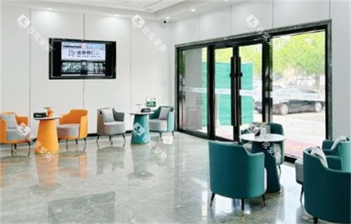 太仓达芬奇口腔等待区