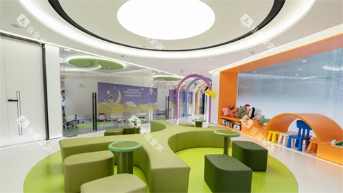 成都布莱梅联合口腔休闲区