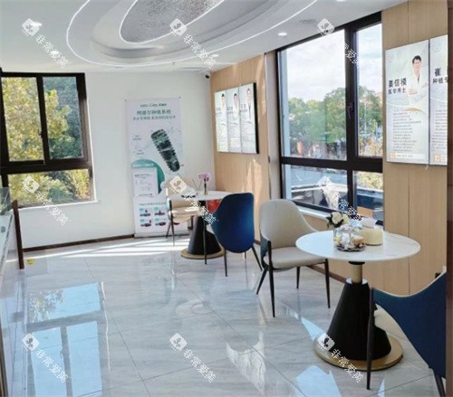 上海寺云口腔等候区