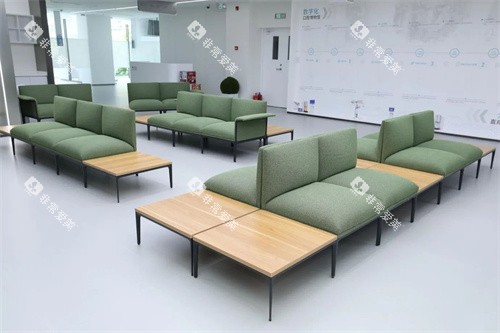 上海曹杨众植口腔休息区环境