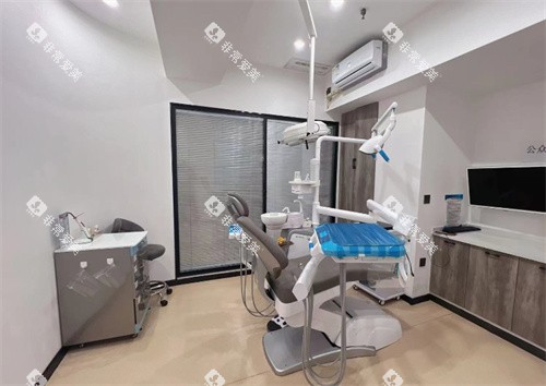 四平黄鑫城口腔牙椅图