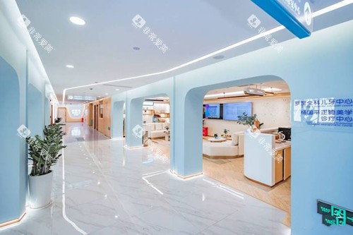 上海维乐口腔内部一角