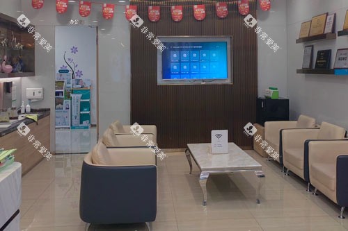 深圳正夫口腔华强北旗舰店环境图