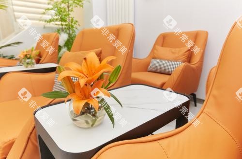 北京门头沟莱希口腔沙发区