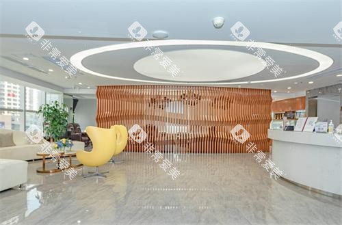 深圳爱康健口腔大厅环境图