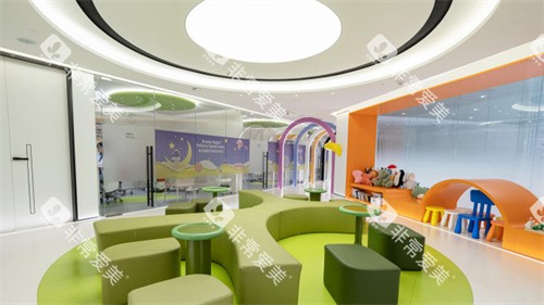 成都布莱梅联合口腔休闲区 成都布莱梅联合口腔休闲区