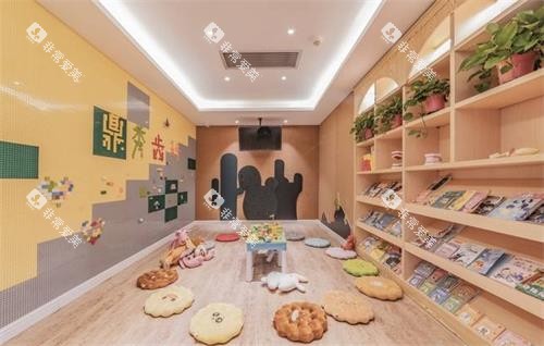 西安鼎秀齿科儿童区