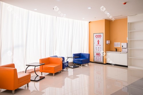 潍坊中牙口腔内部环境图