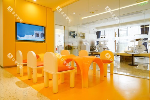 桂林柏乐口腔休息区环境 (2)