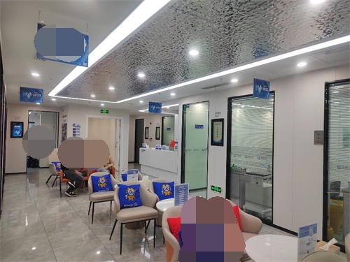 长沙美奥口腔星沙店候诊区