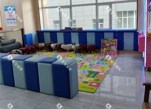 乌鲁木齐正博口腔儿童游乐区