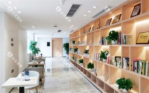 济南弗莱堡口腔等待区