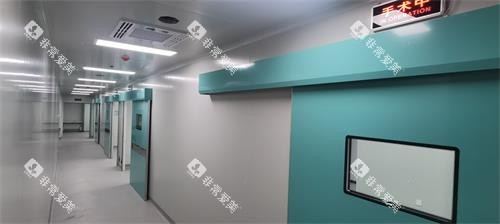 淄博中牙口腔手术室门外
