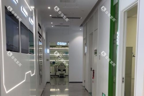 南京茀莱堡口腔医院走廊环境