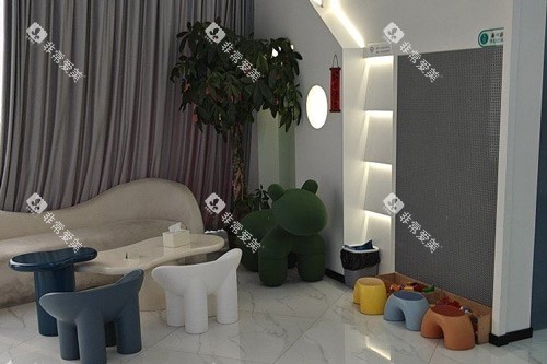 珠海诺贝尔口腔休息区图