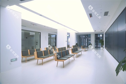 合肥茀莱堡口腔候诊区
