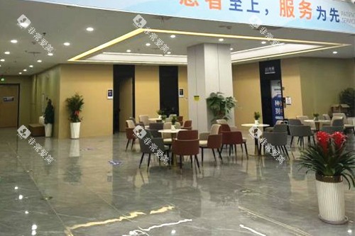 漳州中诺口腔候诊区
