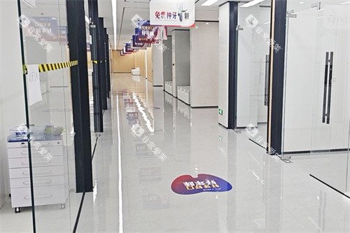 绵阳熊猫口腔走廊环境