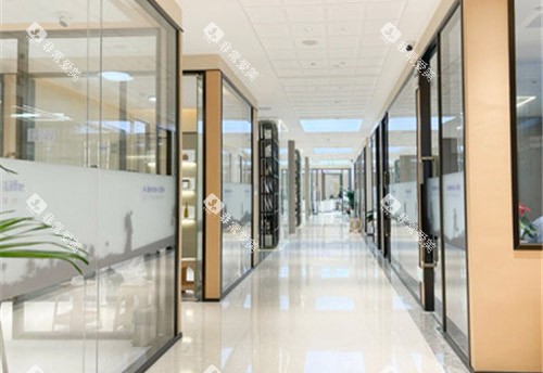 桂林柏乐口腔走廊环境 桂林柏乐口腔走廊环境