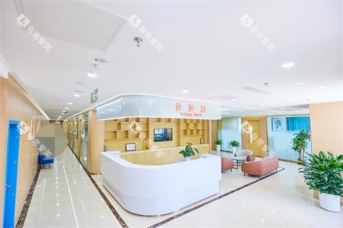 北京首 口附一口腔大厅环境照