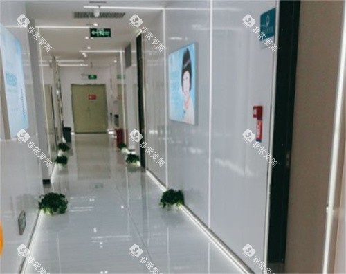 深圳格伦菲尔口腔走廊