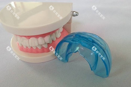 MRC功能性矫治器示意图