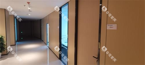 淄博中牙口腔大厅走廊环境