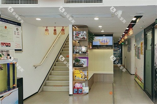 太原恒伦口腔万科紫院楼梯 太原恒伦口腔万科紫院楼梯