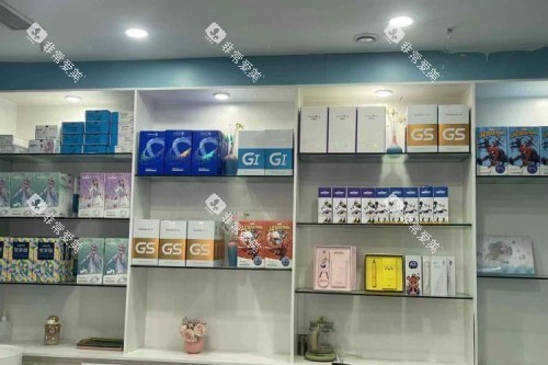 阿克苏苏和口腔医院展示柜 阿克苏苏和口腔医院展示柜