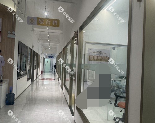 大理金莱雅口腔医院走廊环境