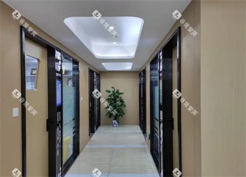 北京仁爱口腔走廊图